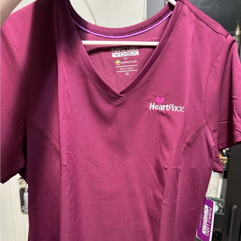 Scrubs top, Size 2X Wine (burgundy) -brand new, Purple Label by Healing Hands